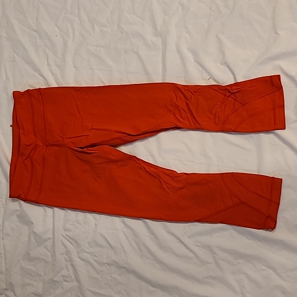 Lululemon red/orange capris